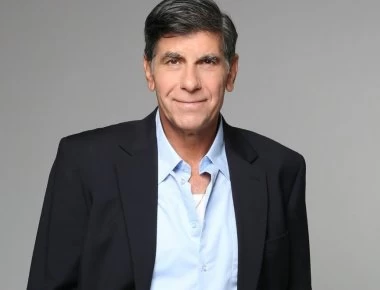 Με τους σεφ στα κανάλια και τους τηλεθεατές τα βάζει ο Γιάννης Μπέζος - «Αυτό θέλουν, αυτό θα έχουν»